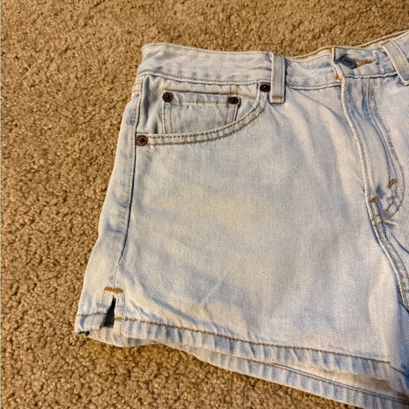 Levi's Blue Jean Shorts Relaxed Fit Cuffed Hem - Picture 3 of 8